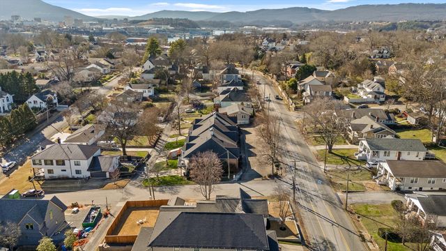 612 Barton Avenue, Chattanooga, TN 37405