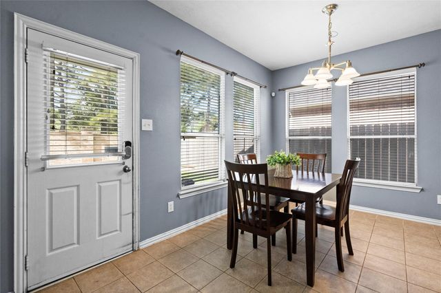 14807 Summer Knoll Lane, Houston, TX 77044