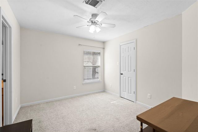 14807 Summer Knoll Lane, Houston, TX 77044