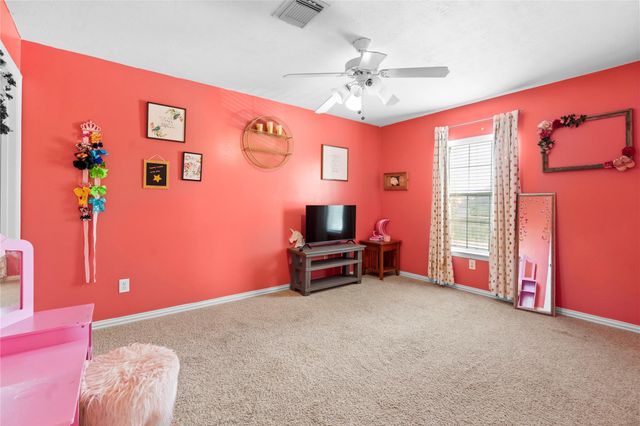 14807 Summer Knoll Lane, Houston, TX 77044