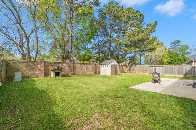 14807 Summer Knoll Lane, Houston, TX 77044