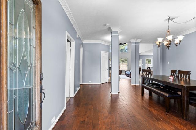 14807 Summer Knoll Lane, Houston, TX 77044