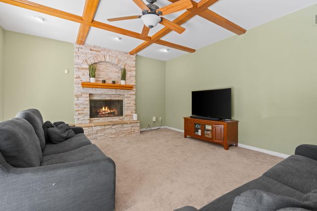 254 Hunters Trail, Ann Arbor, MI 48103