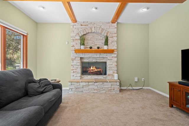 254 Hunters Trail, Ann Arbor, MI 48103