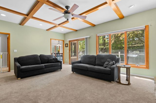 254 Hunters Trail, Ann Arbor, MI 48103