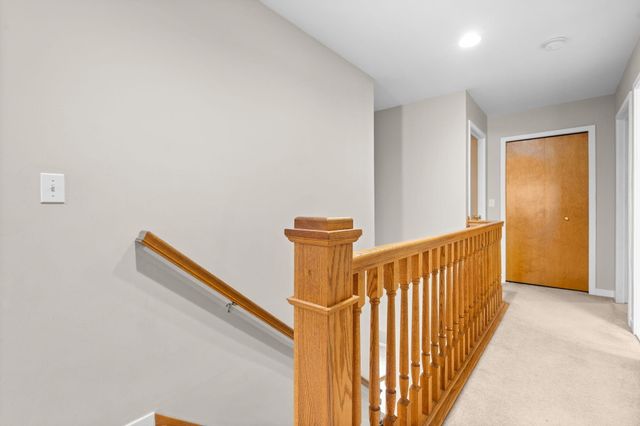 254 Hunters Trail, Ann Arbor, MI 48103