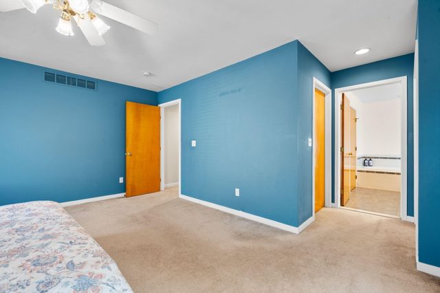 254 Hunters Trail, Ann Arbor, MI 48103