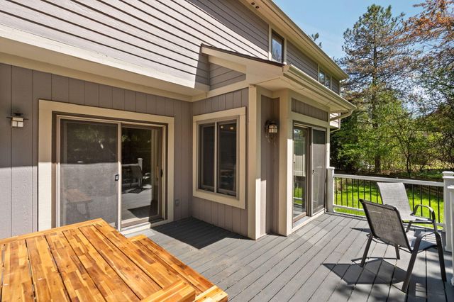 254 Hunters Trail, Ann Arbor, MI 48103