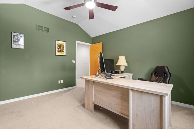 254 Hunters Trail, Ann Arbor, MI 48103