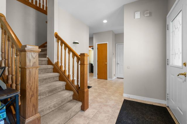 254 Hunters Trail, Ann Arbor, MI 48103