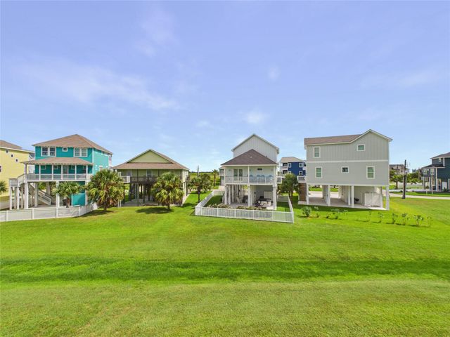 25011 Sausalito Drive, Galveston, TX 77554