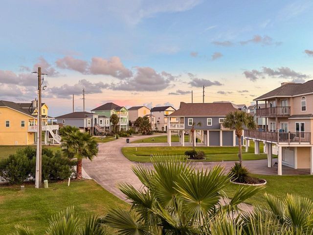 25011 Sausalito Drive, Galveston, TX 77554