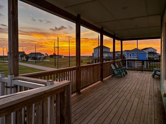 25011 Sausalito Drive, Galveston, TX 77554