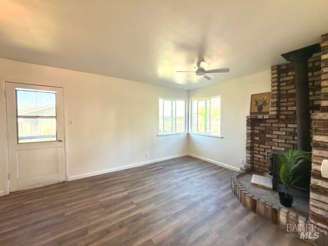 330 16th St, Lakeport, CA 95453