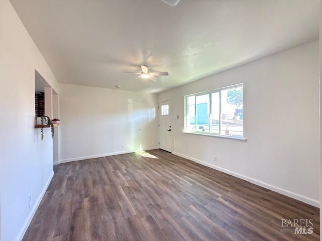 330 16th St, Lakeport, CA 95453