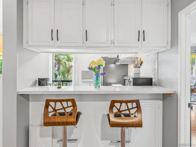 6924 Hyde Park 220, San Diego, CA 92119