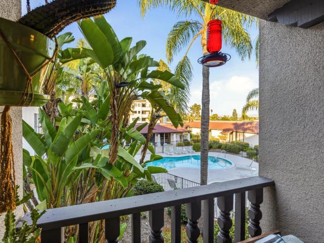 6924 Hyde Park 220, San Diego, CA 92119