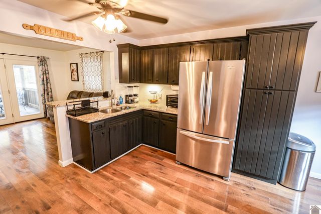 555 Clark Line Road, Paducah, KY 42003