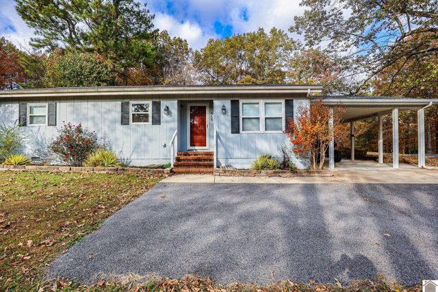 555 Clark Line Road, Paducah, KY 42003