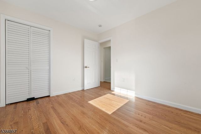 147 Wedgewood Ave, Woodbridge Twp., NJ 07095