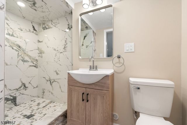 147 Wedgewood Ave, Woodbridge Twp., NJ 07095