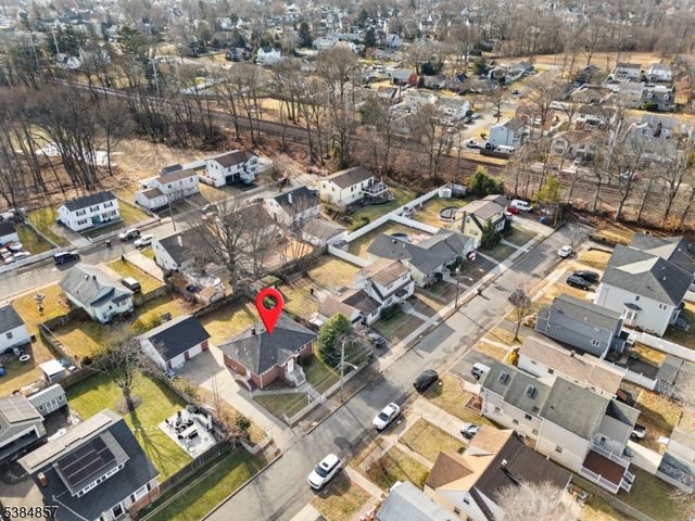 147 Wedgewood Ave, Woodbridge Twp., NJ 07095