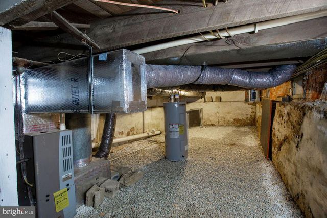 211 FULTON ST, Hanover, PA 17331