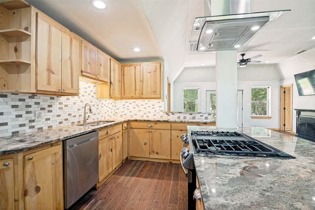 16051 County Road 341, Terrell, TX 75161
