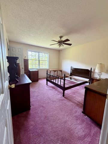 2071 E Highway 577, Manchester, KY 40962