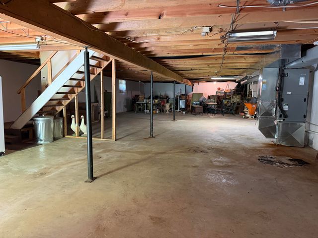 2071 E Highway 577, Manchester, KY 40962