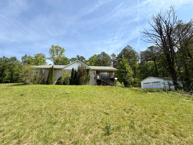 2071 E Highway 577, Manchester, KY 40962