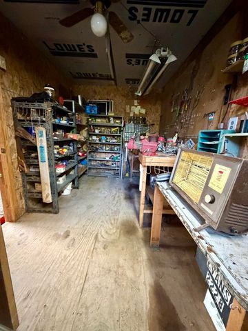 2071 E Highway 577, Manchester, KY 40962