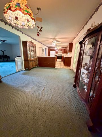 2071 E Highway 577, Manchester, KY 40962