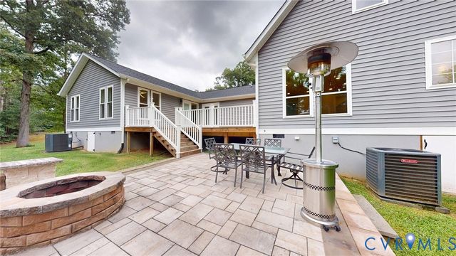 907 Sunset Dr, Goochland, VA 23103