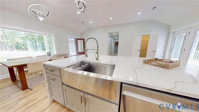 907 Sunset Dr, Goochland, VA 23103