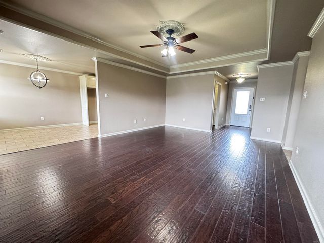 35 Chantileer Lane, Ward, AR 72176
