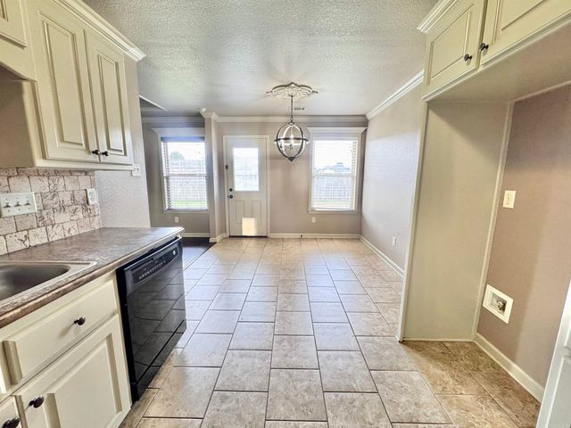 35 Chantileer Lane, Ward, AR 72176