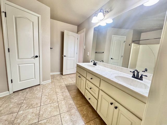 35 Chantileer Lane, Ward, AR 72176