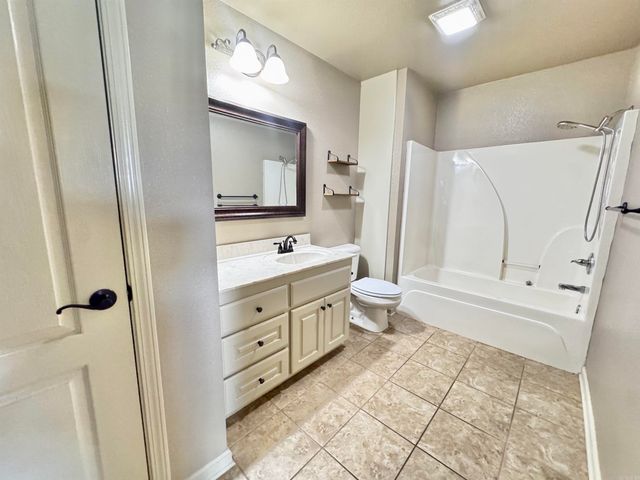 35 Chantileer Lane, Ward, AR 72176