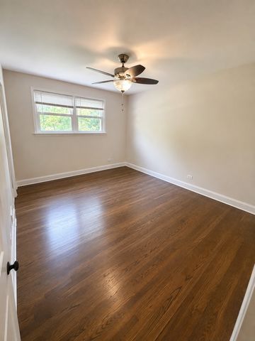 606 71st Street, Darien, IL 60561