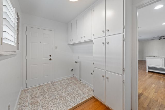 3540 Wedgway Drive, Fort Worth, TX 76133