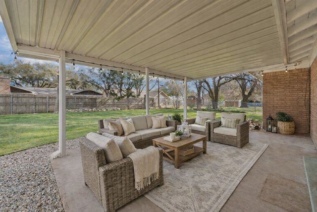 3540 Wedgway Drive, Fort Worth, TX 76133