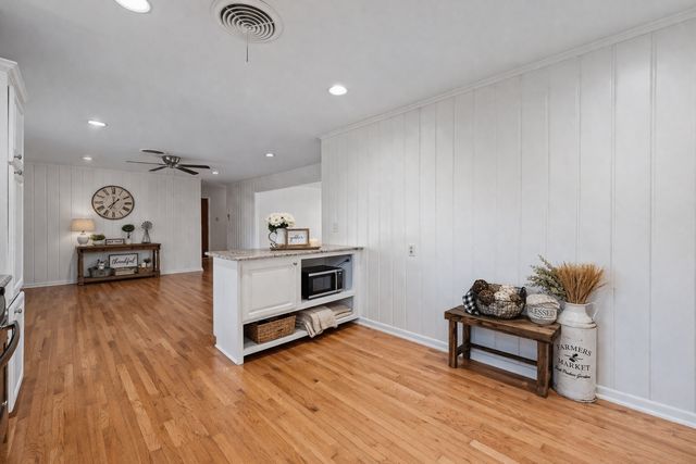 3540 Wedgway Drive, Fort Worth, TX 76133