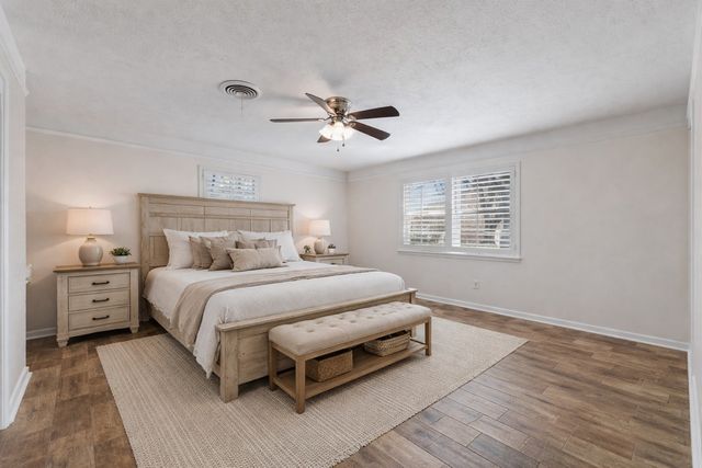 3540 Wedgway Drive, Fort Worth, TX 76133