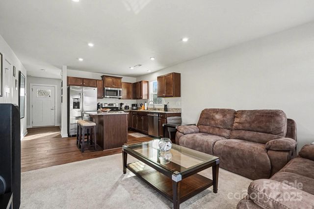 620 Grandiflora Avenue, Lancaster, SC 29720