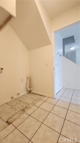 1700 Lynne 4, Santa Maria, CA 93454