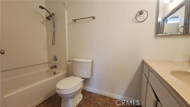 1700 Lynne 4, Santa Maria, CA 93454