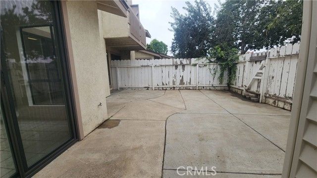1700 Lynne 4, Santa Maria, CA 93454