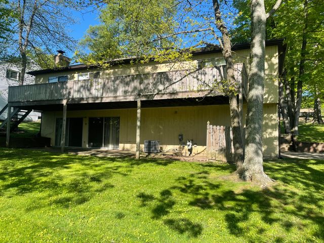 1850 Cedar Circle, Heath, OH 43056