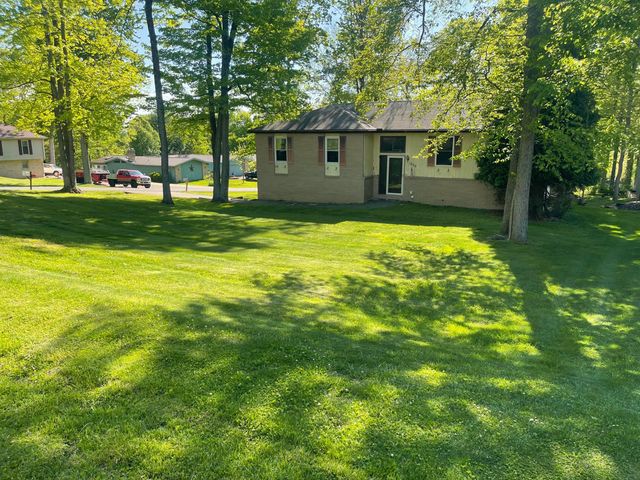 1850 Cedar Circle, Heath, OH 43056